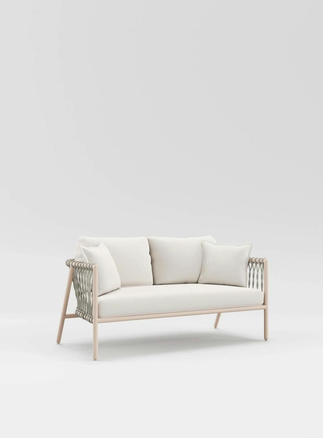 Oscar Loveseat